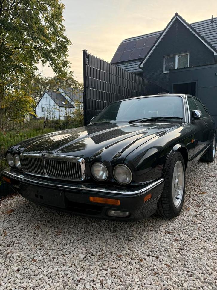 Jaguar xj6 3.2 v6 x300 youngtimer, Auto's, Jaguar, Particulier, XJ, Zetelverwarming, Benzine, Automaat, Ophalen