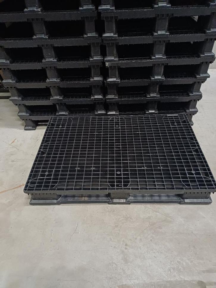 Palette plastique d'occasion comme neuve 80x120cm, Tuin en Terras, Brandhout, Ophalen