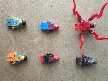  Lego mini figuurtjes  beschikbaar voor biedingen