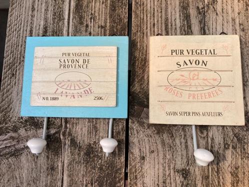KAPSTOK/ HANDDOEKREK OLD LOOK SAVON 48 stuks Roze en Blauw A, Huis en Inrichting, Woonaccessoires | Wanddecoraties, Nieuw, Ophalen of Verzenden