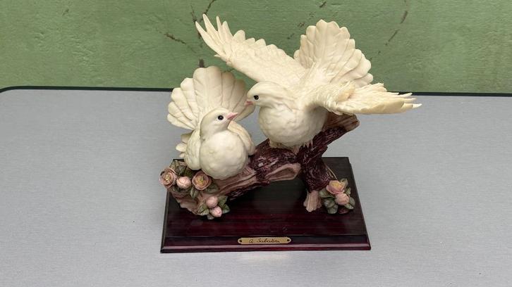 Decoratief beeld duiven op tak – A. Sabatini, Antiquités & Art, Art | Sculptures & Bois, Enlèvement