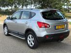 Nissan Qashqai 1.6 Visia|Airco|Panoramadak|Nieuwe apk, Voorwielaandrijving, 1272 kg, Gebruikt, 4 cilinders