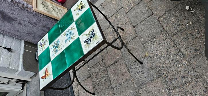 Tafel van J.Belarti, Diversen, Overige Diversen, Zo goed als nieuw, Ophalen of Verzenden