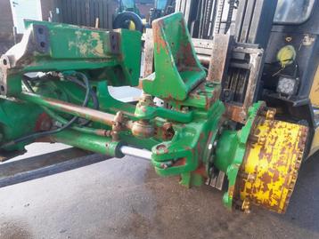 John Deere 4250 pont beschikbaar voor biedingen