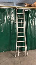 Escabeau 2 x 9 marches, 2 à 4 mètres, Pliable ou rétractable/escamotable, Échelle, Enlèvement