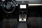 Skoda Superb 1.6 CR TDi DSG Navi Camera Trekhaak LED Automaa, Auto's, Skoda, Stof, Gebruikt, 4 cilinders, Bedrijf