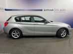 BMW 1 Serie 116 I | NAVI. | AIRCO AUTO | PDC AR. | BLUETOOTH, Gebruikt, 3 cilinders, Electronic Stability Program (ESP), Zilver of Grijs