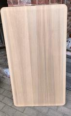 IKEA tafel, Gebruikt