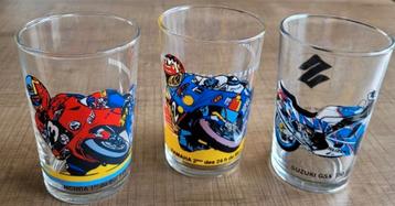 Motorsport en merken: 3 drinkglazen  beschikbaar voor biedingen