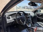 Volvo V60 2.4 D6 AWD Plug-In Hybrid Summum | € 5.450,- NETTO, Auto's, Automaat, Zwart, 48 g/km, Break