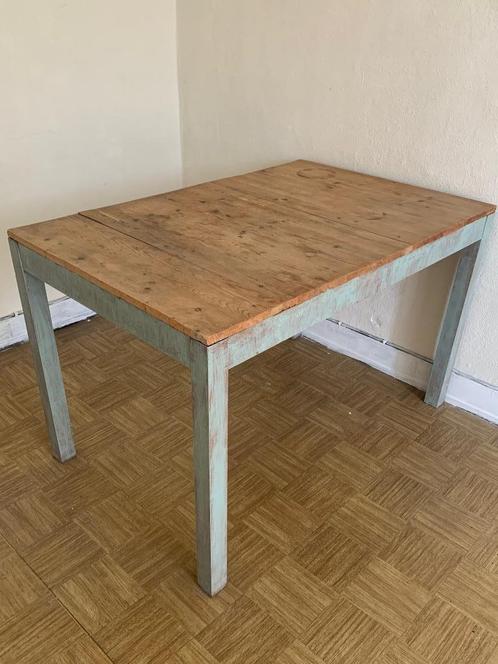 Bureau en bois / Wooden desk, Huis en Inrichting, Bureaus, Gebruikt, Bureau, Ophalen