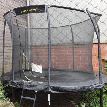 Jumpking trampoline beschikbaar voor biedingen