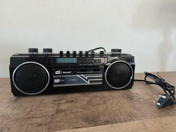 Envivo DAB+ radio - old school 80’s radio beschikbaar voor biedingen
