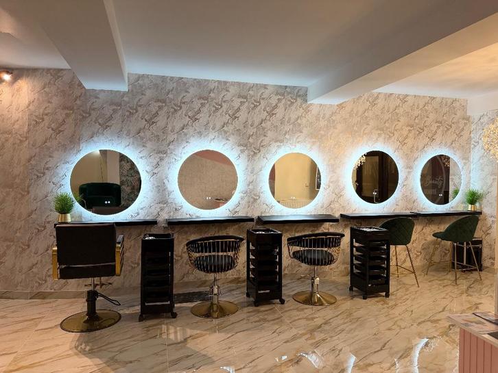 Offre d'emploi, Offres d'emploi, Emplois | Beauté, Premier Emploi, Contrat à durée indéterminée