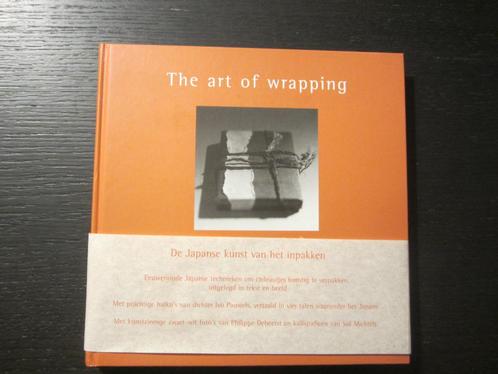 The Art of Wrapping  -Lydie Valcke-, Livres, Art & Culture | Photographie & Design, Enlèvement ou Envoi