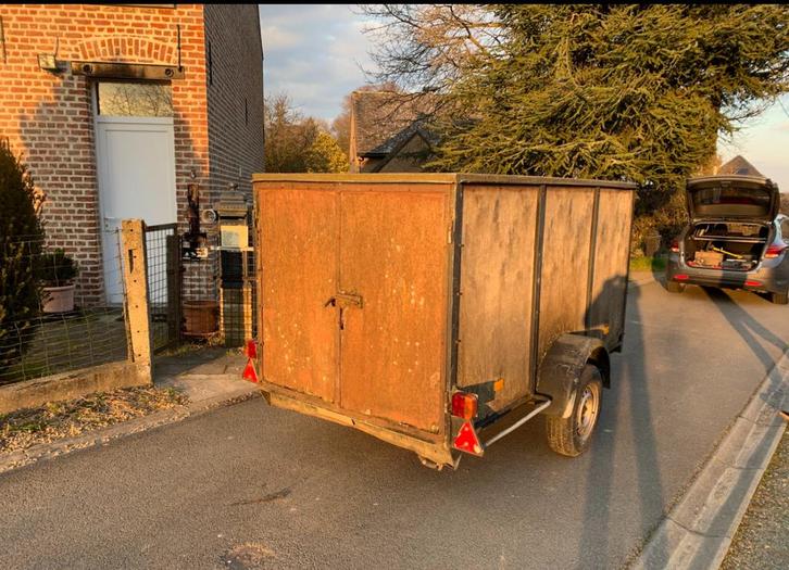 Gesloten aanhangwagen 750 kg., Auto diversen, Aanhangers en Bagagewagens, Gebruikt, Ophalen