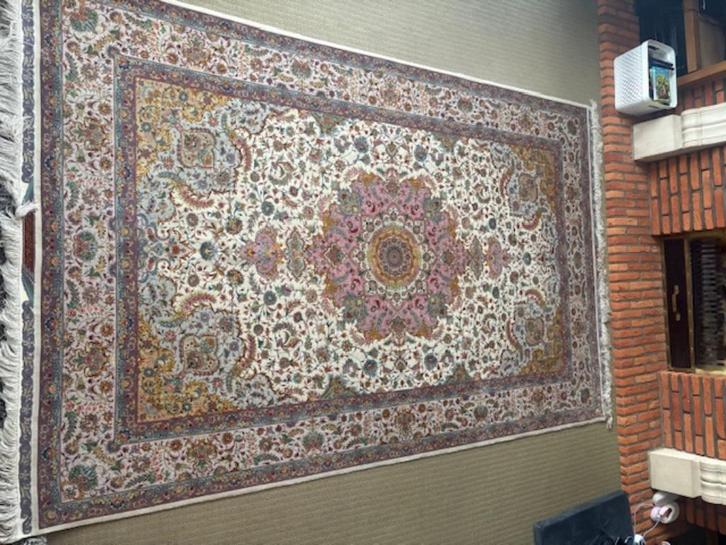 Uniek Perzische tapijt, Antiek en Kunst, Antiek | Tapijten, Tafelkleden en Textiel, Ophalen