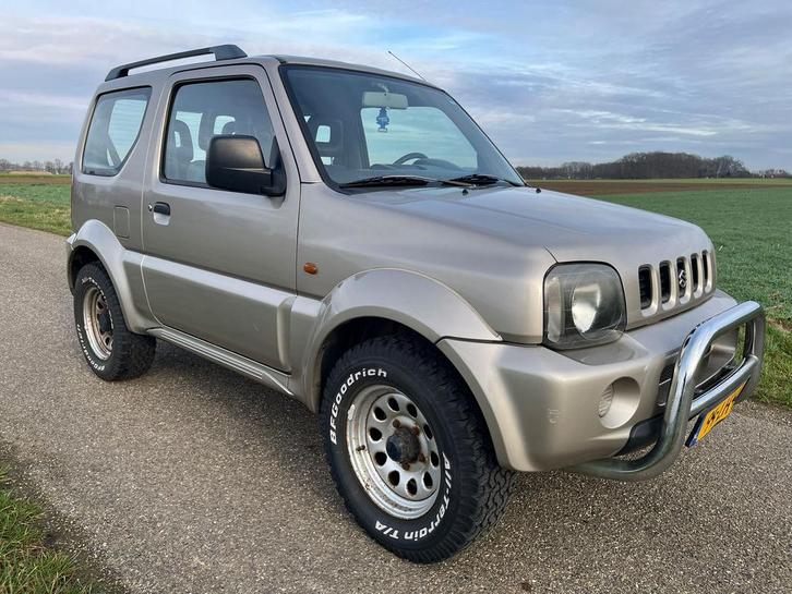 Suzuki Jimmy 1.3 JLX (goed lezen), Autos, Suzuki, Entreprise, Grand Vitara, 4x4, Air conditionné, Verrouillage central, Vitres électriques