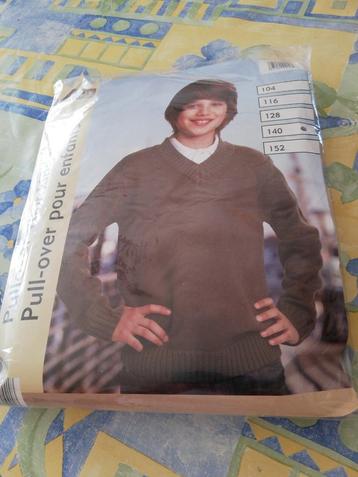 Pull garçon brun. Taille 10 ans. Neuf.  beschikbaar voor biedingen