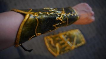 Armbanden  beschikbaar voor biedingen