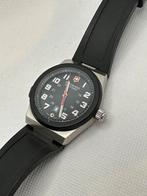Victorinox night vision 2, Bijoux, Sacs & Beauté, Montres | Hommes, Montre-bracelet, Autres marques, Enlèvement ou Envoi, Acier