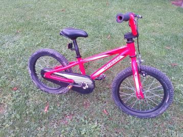 Velo enfant Specialized 16"  beschikbaar voor biedingen