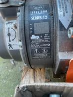 Av treuil warner serie 12 5400kgs, Articles professionnels, Enlèvement, Arboriculture