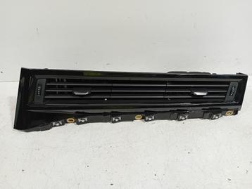 DASHBOARD LUCHTROOSTER MIDDEN Audi A1 Sportback (GBA) beschikbaar voor biedingen