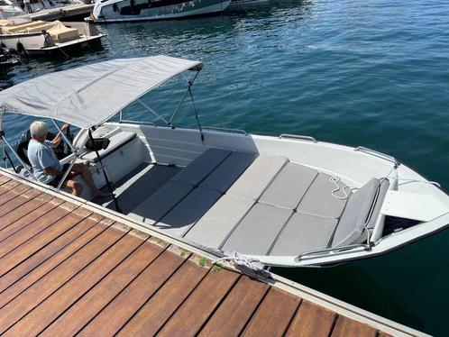 Noorse boot 5,70m x 2,2Om mercury 40CV, Watersport en Boten, Vis- en Consoleboten, Zo goed als nieuw, 30 tot 50 pk, 3 tot 6 meter