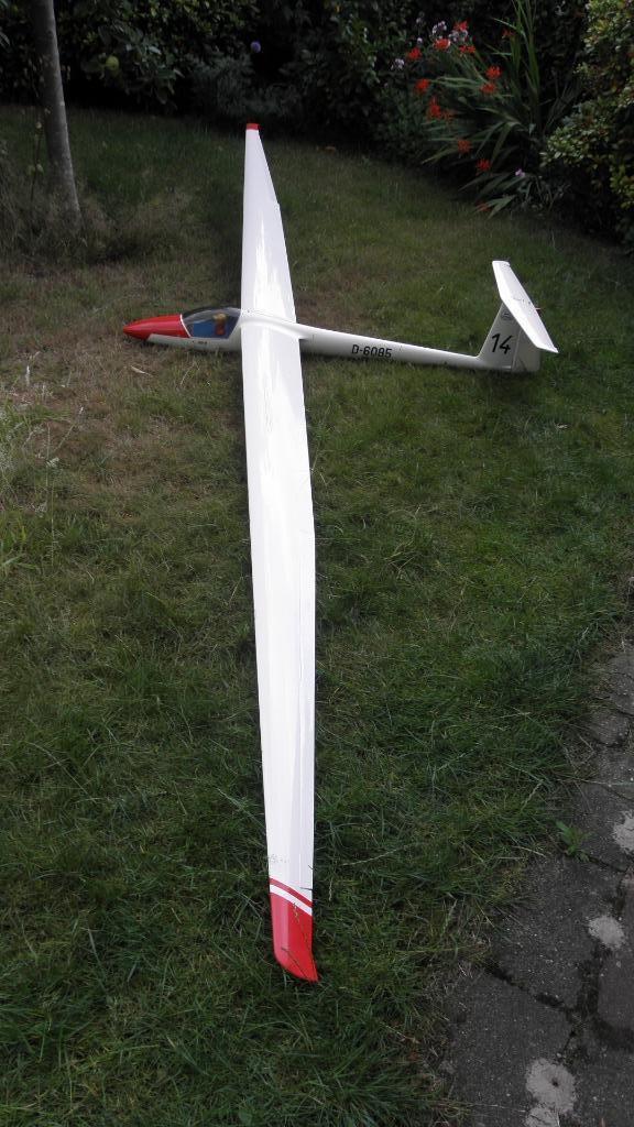 BIG Scale zwever de SB9 one of a kind, Hobby & Loisirs créatifs, Modélisme | Radiocommandé & Téléguidé | Avions, RTF (Ready to Fly)