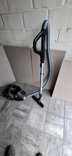 Stofzuiger, Ophalen, Gebruikt, Stofzuiger, Minder dan 1200 watt