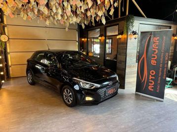 Hyundai i20 1.2i *CARPLAY / AIRCO / CAMERA/ CARNET / 1ER PRO beschikbaar voor biedingen