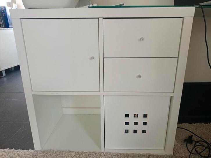 Ikea Kallax kast 4 vakken, Huis en Inrichting, Kasten | Roldeurkasten en Archiefkasten, Ophalen