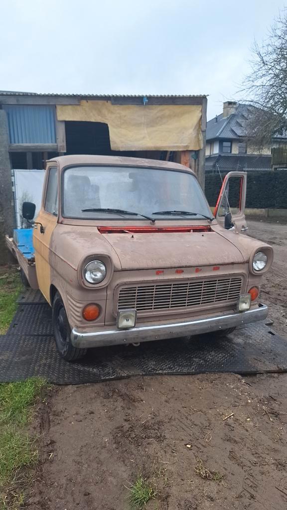 Ford Transit MK1 '76, Autos, Ford, Particulier, Transit, LPG, 2 portes, Boîte manuelle, Bleu, Tissu, Enlèvement