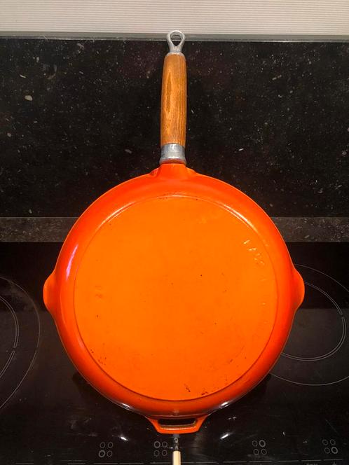 le creuset/chasseur/staub GRILL-PAN emaille + gietijzer, Maison & Meubles, Cuisine | Casseroles & Poêles, Comme neuf, Poêle à frire ou Sauteuse