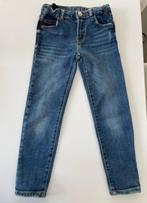 Licht blauwe jeans van ZARA maat 122, Kinderen en Baby's, Kinderkleding | Maat 122, Broek, Ophalen of Verzenden, Zo goed als nieuw