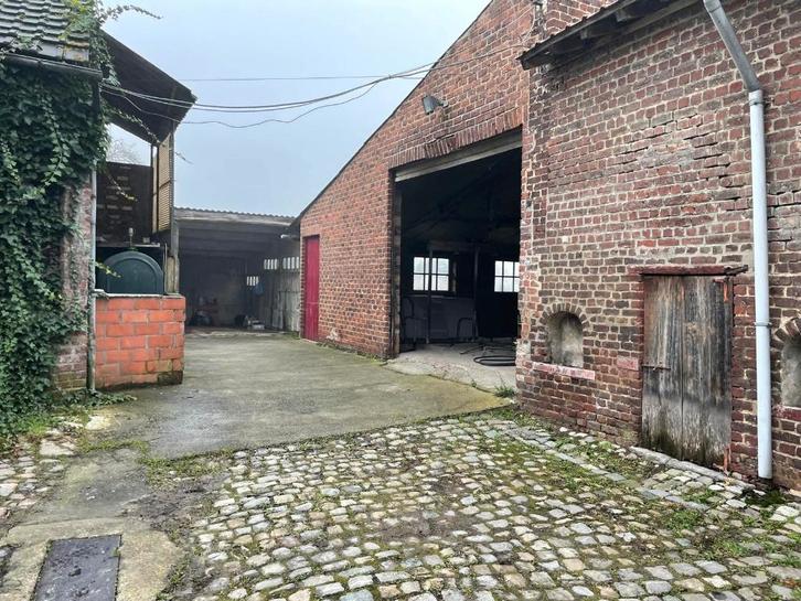 Schuur/schuur te huur 215m2, Immo, Huizen te huur, Brussel, Overige soorten, Direct bij eigenaar