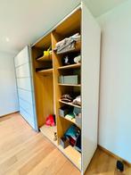 Mooie zeer ruime kleerkast in perfecte staat, Huis en Inrichting, Kasten | Kleerkasten, Ophalen, Met plank(en), Zo goed als nieuw