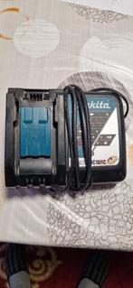 makita oplader acculader 18v, Doe-het-zelf en Bouw, Ophalen of Verzenden, Gebruikt