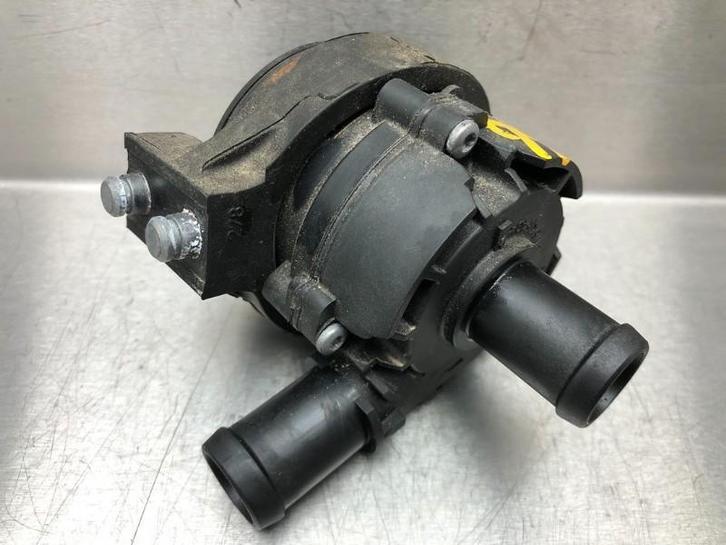 EXTRA EAU POMPE Nissan Micra (K14) (|215805FP0A|), Autos : Pièces & Accessoires, Climatisation & Chauffage, Nissan, Utilisé