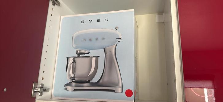 Smeg SMF02RDEU, Elektronische apparatuur, Keukenmixers, Nieuw, Ophalen