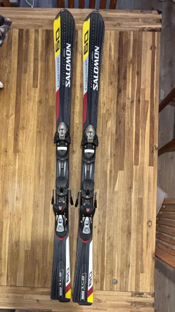 Salomon ski streetracer 60 - 1m48, Sport en Fitness, Skiën en Langlaufen, Gebruikt, Ski's, Ski, Salomon, 140 tot 160 cm, Ophalen
