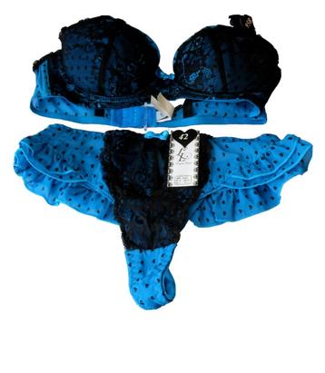 Ensemble, parure lingerie Lingerie Land - Taille 95 B, Lingerie Land, Enlèvement ou Envoi, Bleu, Ensemble