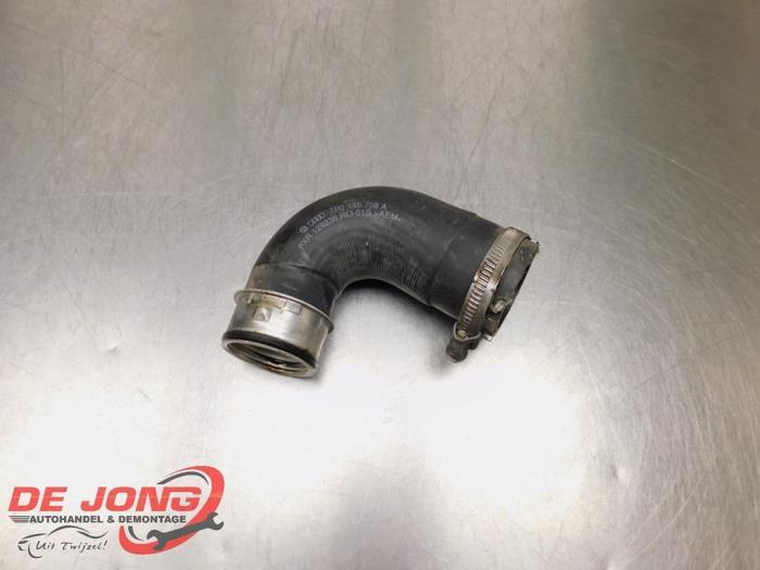 Intercooler Slang van een Volkswagen Touareg, Auto-onderdelen, Airco en Verwarming, Volkswagen, Gebruikt, 3 maanden garantie, Ophalen of Verzenden