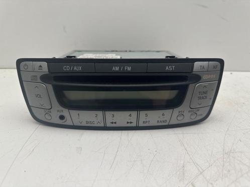 Radio CD Speler van een Peugeot 107, Auto-onderdelen, Elektronica en Kabels, Peugeot, Gebruikt, 3 maanden garantie, Ophalen of Verzenden