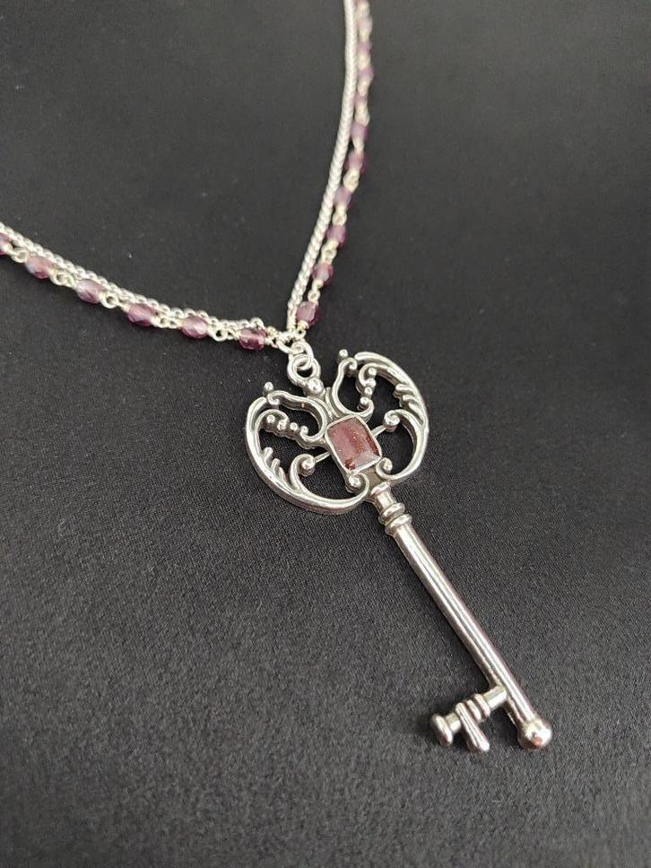 Dolce Luna Ketting - Verzilverd & Sleutelhanger, Handtassen en Accessoires, Kettingen, Nieuw, Zilver, Zilver, Met hanger, Ophalen