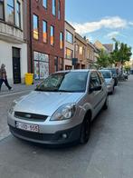 Ford fiesta 2006 benzin 160 km, Auto's, Ford, https://public.car-pass.be/verify/4188-6741-7697#, Bluetooth, Bedrijf, Handgeschakeld