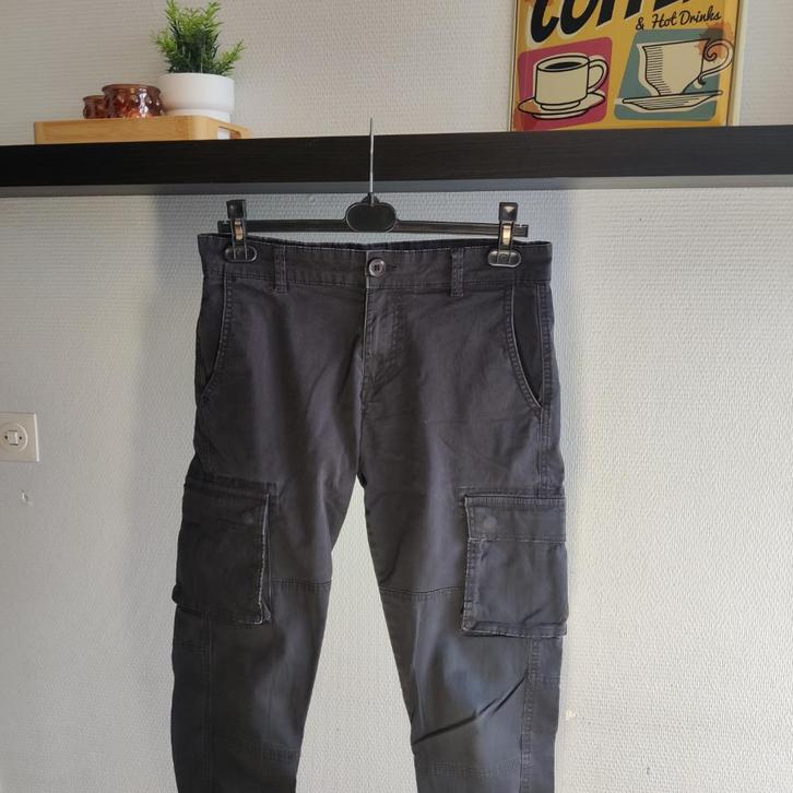 Zwarte cargo broek van Only & Sons, Kleding | Heren, Broeken en Pantalons, Zo goed als nieuw, Maat 46 (S) of kleiner, Zwart, Ophalen of Verzenden