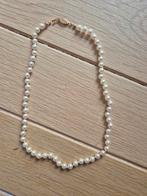 Parelketting met platte sluiting, Handtassen en Accessoires, Kettingen, Ophalen of Verzenden, Zo goed als nieuw