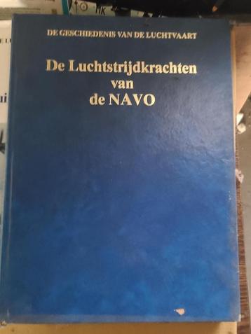 boek de luchtstrijdkrachten van de navo